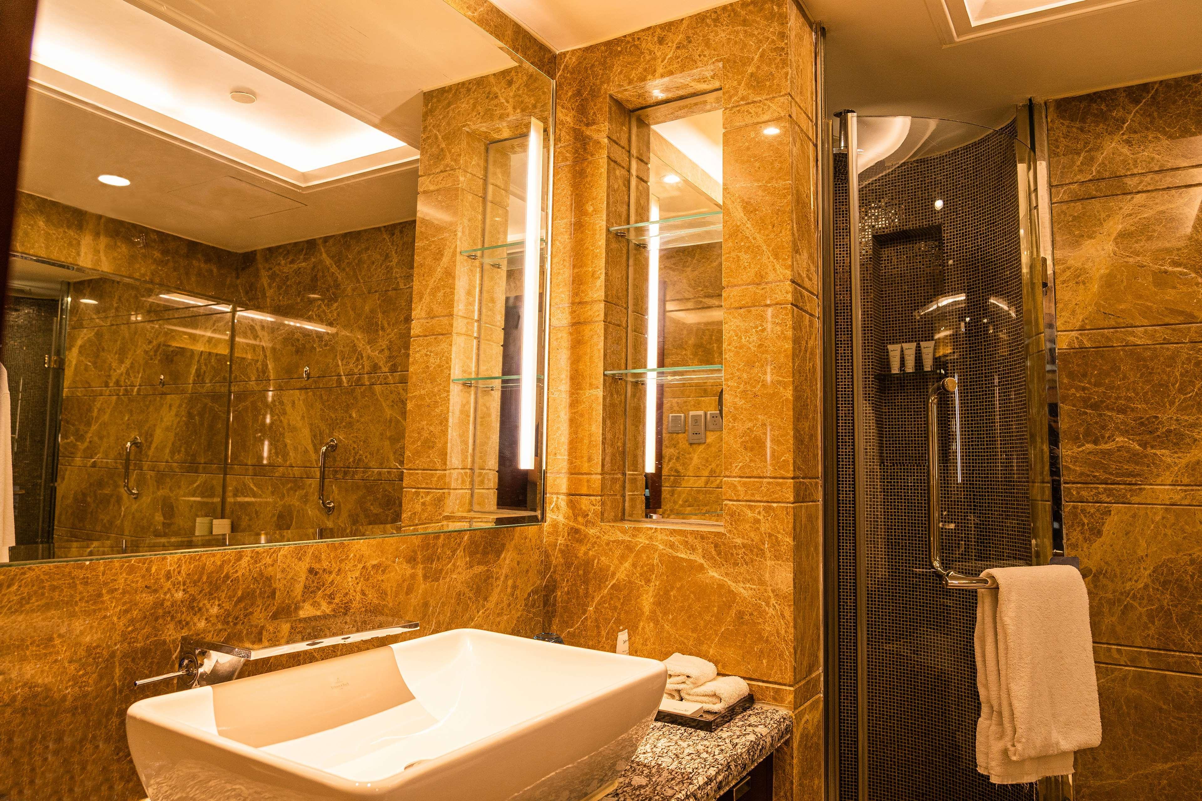 Radisson Tianjin Hotel ภายนอก รูปภาพ